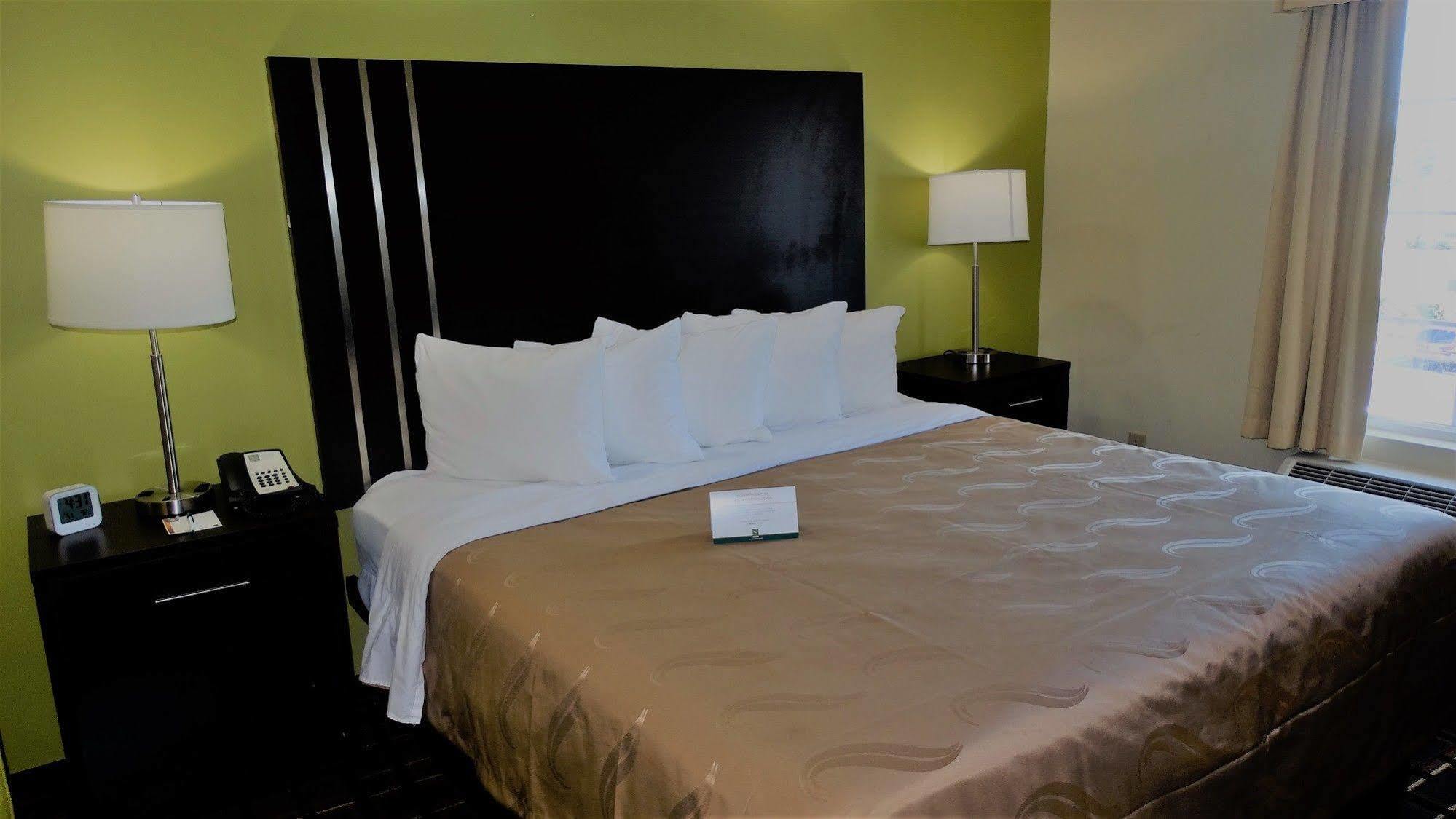 Quality Inn Pooler - Savannah I-95 Buitenkant foto