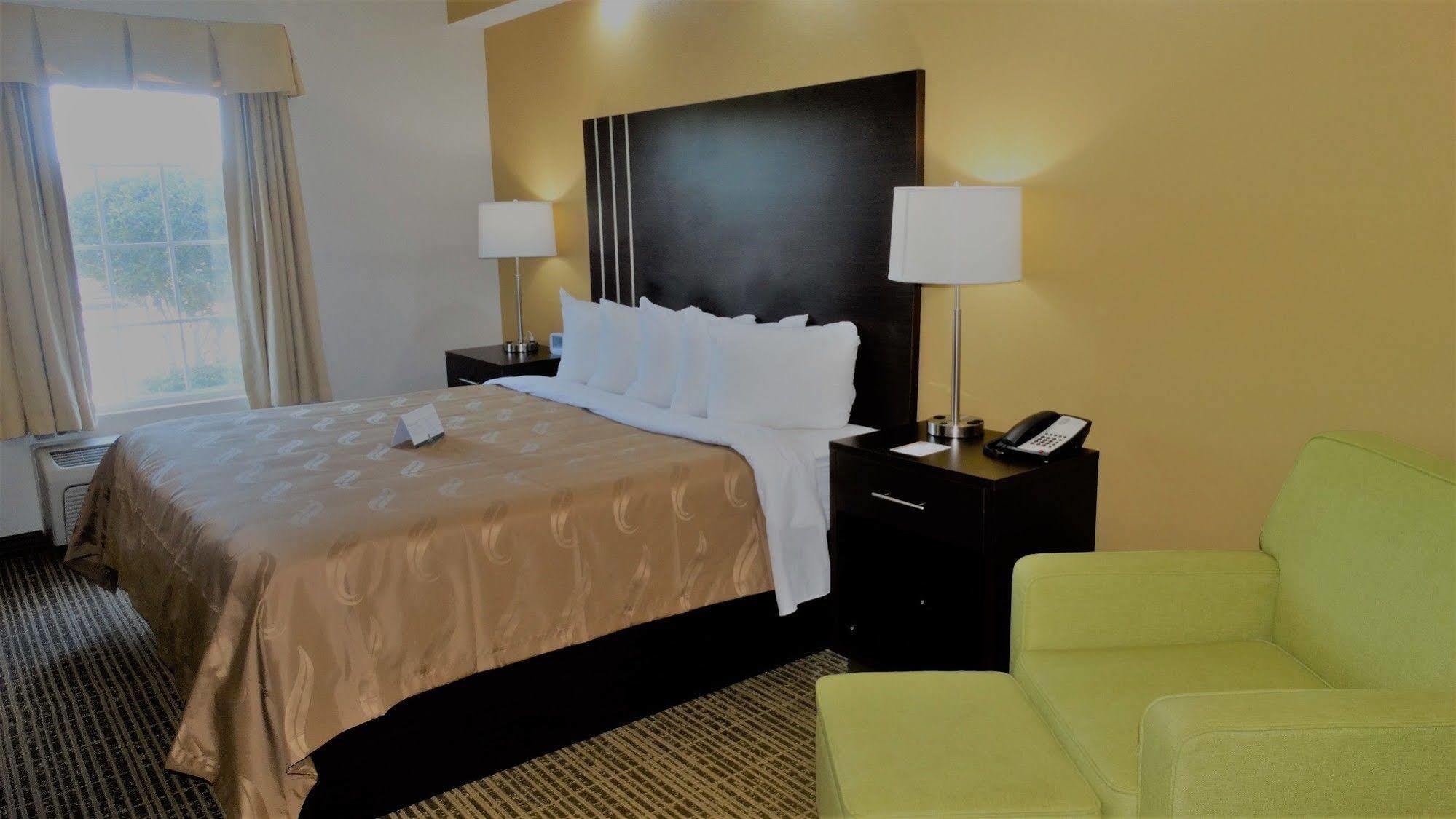 Quality Inn Pooler - Savannah I-95 Buitenkant foto