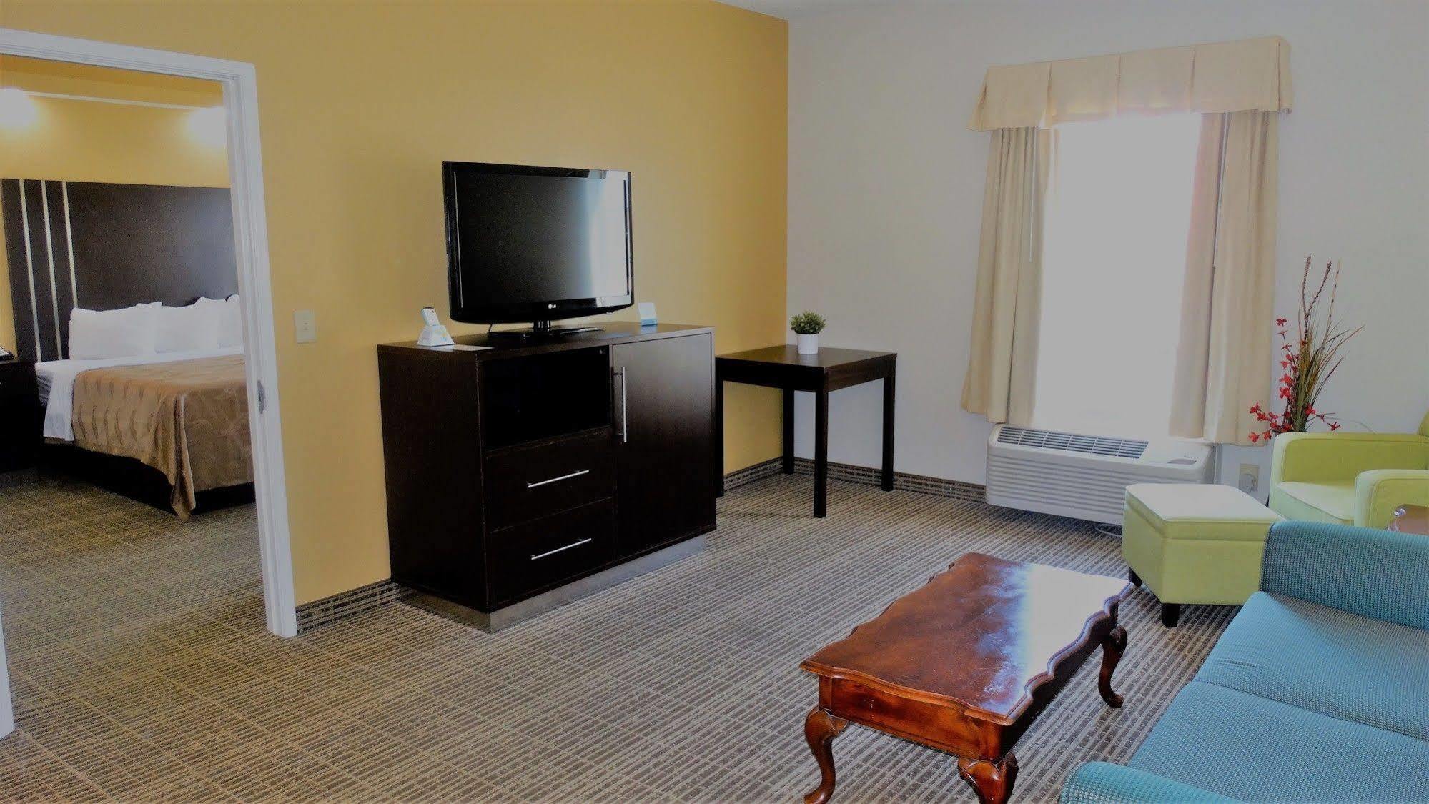 Quality Inn Pooler - Savannah I-95 Buitenkant foto