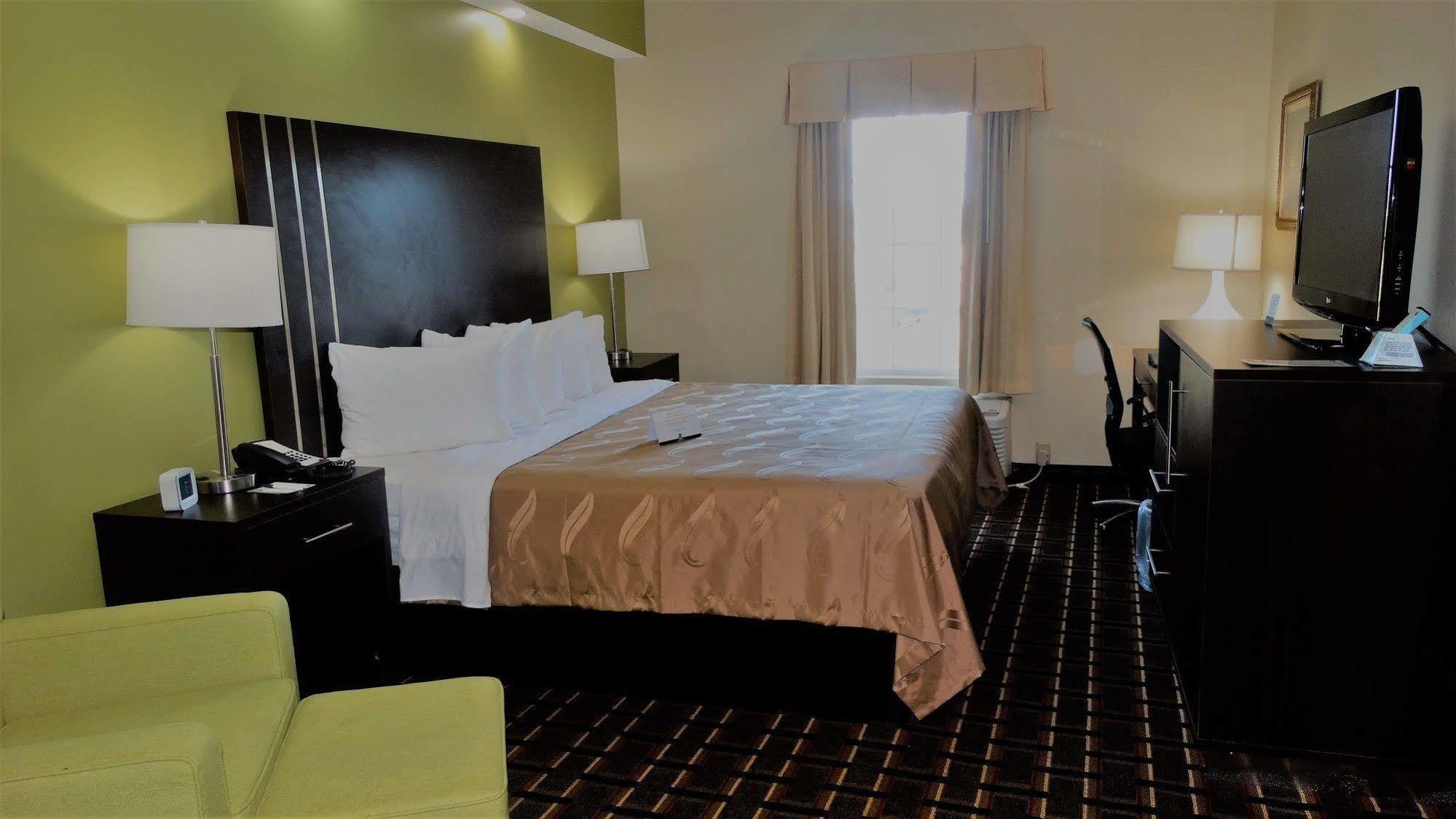 Quality Inn Pooler - Savannah I-95 Buitenkant foto