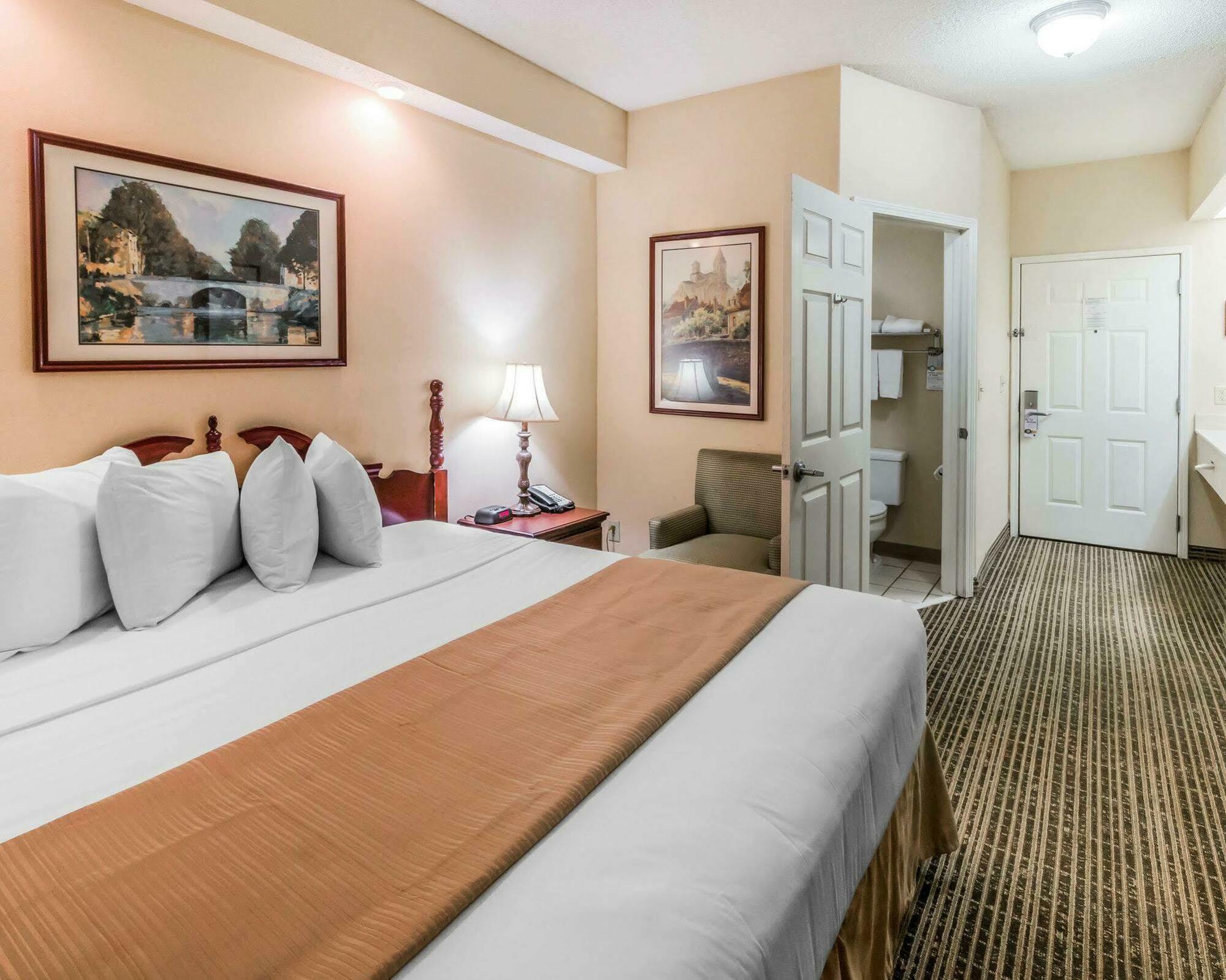 Quality Inn Pooler - Savannah I-95 Buitenkant foto